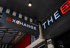Exterior 5 The Exchange Hostel Bangkok 