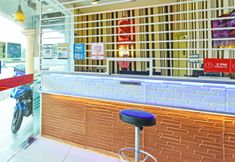 Lobi 6 OYO 44103 8 Hotel