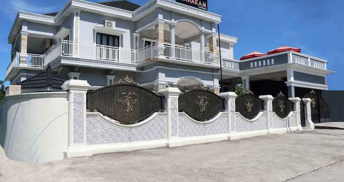 Bangunan OYO 1326 Mahakam Guest House