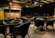 Luar Bangunan 7 Suwara Hotel