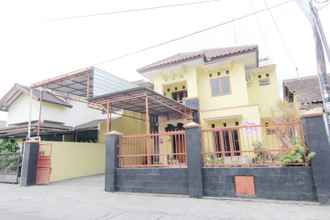 Bangunan Omahe Simbah Guesthouse