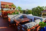 Bar, Cafe and Lounge Royal Crown Hotel Siem Reap