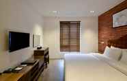 Kamar Tidur 6 The Marron Hotel