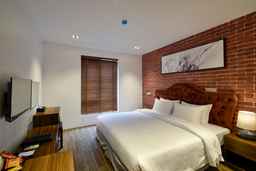 The Marron Hotel, Rp 850.597
