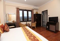 Bedroom 3 The Hotel Emperor Inle