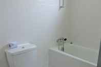 In-room Bathroom Apartment Indah Puri Batam