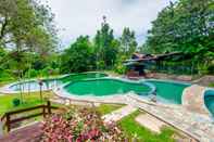 Kolam Renang Sutera Sanctuary Lodges at Poring Hot Springs