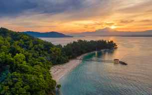 Sutera Sanctuary Lodges at Manukan Island , Rp 3.653.212
