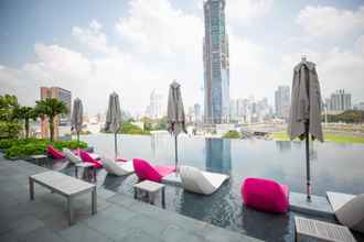 Swimming Pool 4 Opus Residences by Opus Hospitality