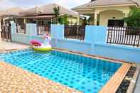 Swimming Pool Baan KamJorn Homestay@Sattahip