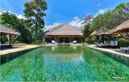 Kolam Renang 3 Villa Lotus