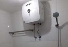 In-room Bathroom 5 Two Bedroom Apartemen Bassura City by Wignyo Property