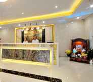 Sảnh chờ 6 Crown Nguyen Hoang Hotel