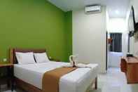 Bedroom Flory Hotel 