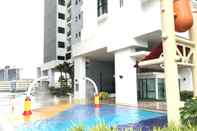 Kolam Renang Mosaic Residence SouthKey by One Plus One