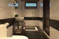 Toilet Kamar Apricot President Cruise