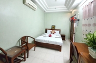 Phòng tắm bên trong Truong Son Hotel 