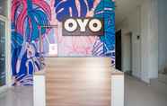 Lobby 7 OYO Flagship 318 K1 UPN Rungkut Madya