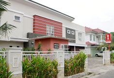외관 2 OYO 1167 Home STY Residence