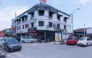 Bangunan 3 OYO 44016 Rafik Ali Motel