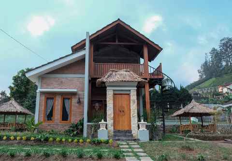 Exterior Kampoeng Bali Tawangmangu