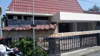 Exterior 4 Emdi Home Demangan 