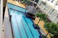 สระว่ายน้ำ Apartemen Centro City by Highlander