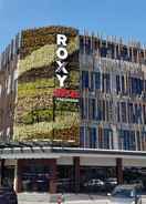 EXTERIOR_BUILDING Roxy Hotel Padungan