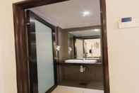 In-room Bathroom GM Hotel Kuantan