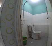In-room Bathroom 6 Apartment Kalibata City By Salam Property