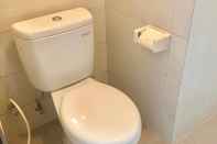 Toilet Kamar Apartment Light Signature Cawang By Eti