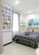 BEDROOM Apartemen The Lavande Residence by Aparian