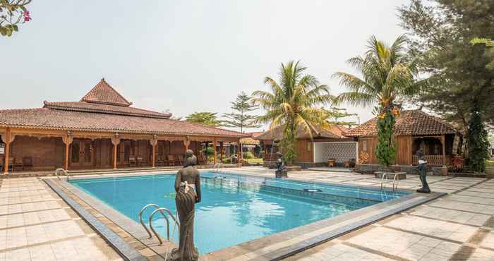 Swimming Pool Joglo Garut Cottage Syariah