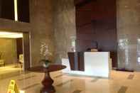 Lobby Cozy Apartement The Mansion 1 Bedroom Tower Bougenville By Rentaloka