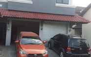 Bangunan 7 Lantaran Homestay