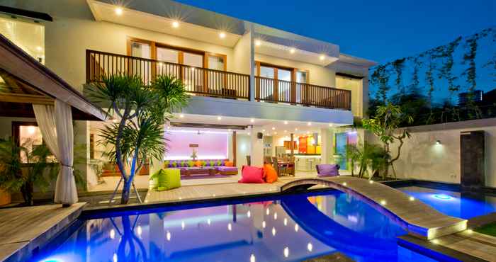 Kolam Renang Villa True Colors, 6BR, max.26 sleeps