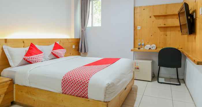 Bedroom OYO 1317 Pinnus Residence Syariah