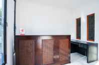 Lobby OYO 1281 Home Stay 83