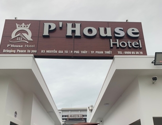 Bên ngoài 2 P'House Hotel