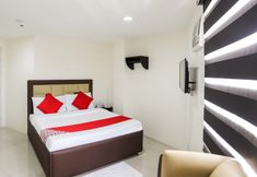 Bedroom 7 Triangle Apartelle