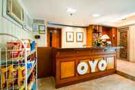 Sảnh chờ OYO 227 Palladium Suites Hotel