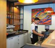 Quầy bar, cafe và phòng lounge 6 U-Homehotel Nakhonpanom