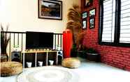 Entertainment Facility 3 RR Family Homestay Syariah