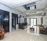 Lobby 6 Sky Residence Syariah Beji Timur 1 Depok