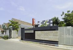 Exterior 4 OYO 1909 Edelweiss Residence Syariah