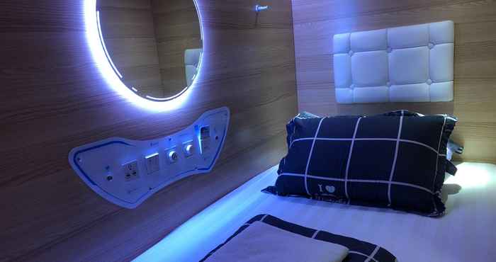 Bedroom CapsulePod@Aljunied