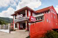 Exterior OYO 1520 Hotel Kartini