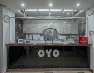 Lobi 2 OYO 700 Pj Inn Hotel