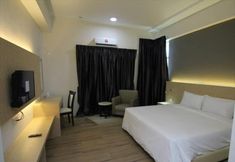 Bedroom 5 Summit Signature Hotel Batu Pahat