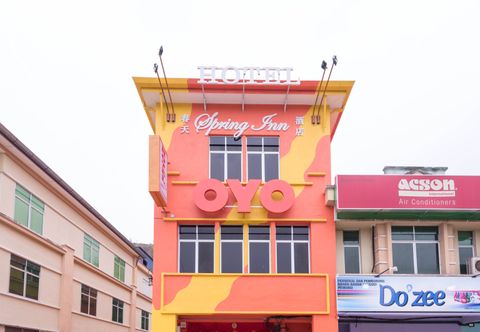 Bangunan Super OYO Capital O 89366 Spring Inn Hotel